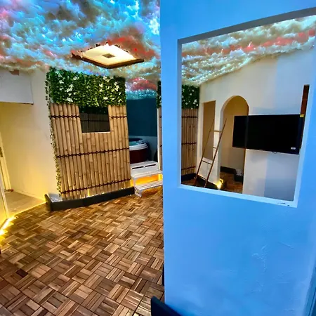 Apartment Bubble Jaccuzi,sauna,hammam *